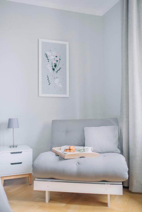 Apartment Apartel Plac Zbawiciela Warschau